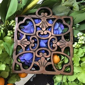 Pampered chef trivet, kitchen trivet, cast iron trivet